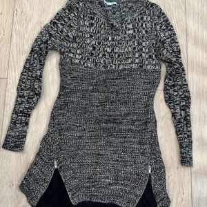 Maurices Black and Gray Long Sleeve Dress